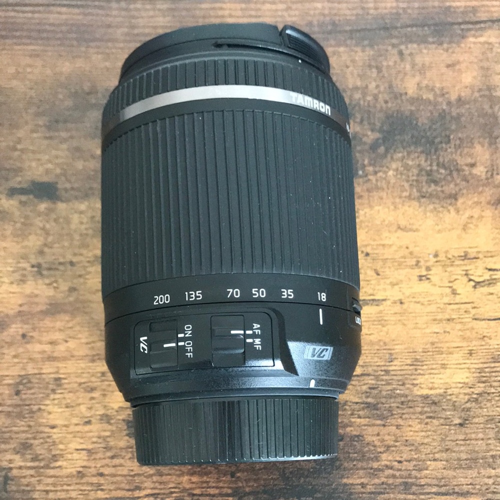 Black Camera Lens - Picture 2 of 4